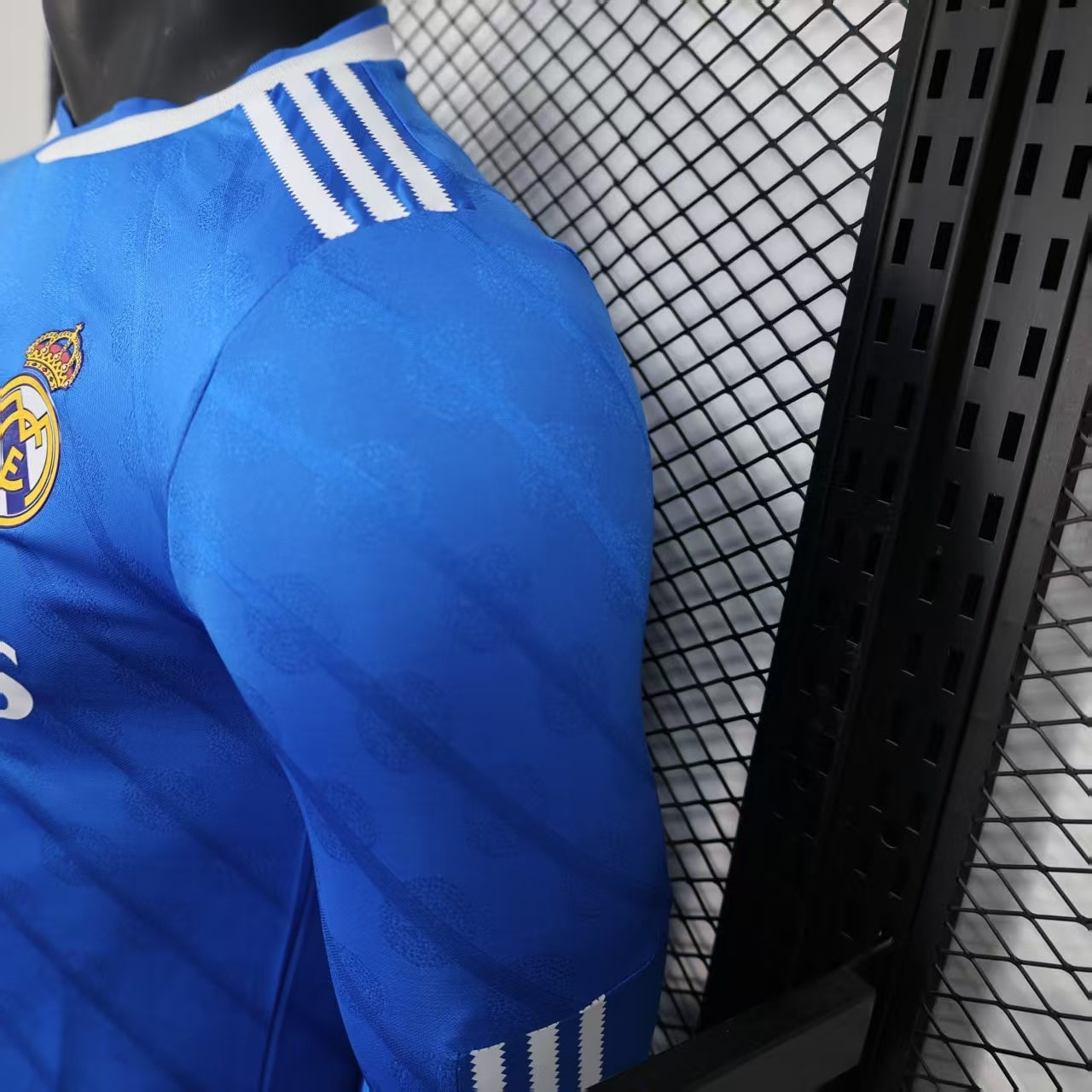 REAL MADRID 2025-26 THIRD KIT IMPORTED JERSEY HALF SLEEVES